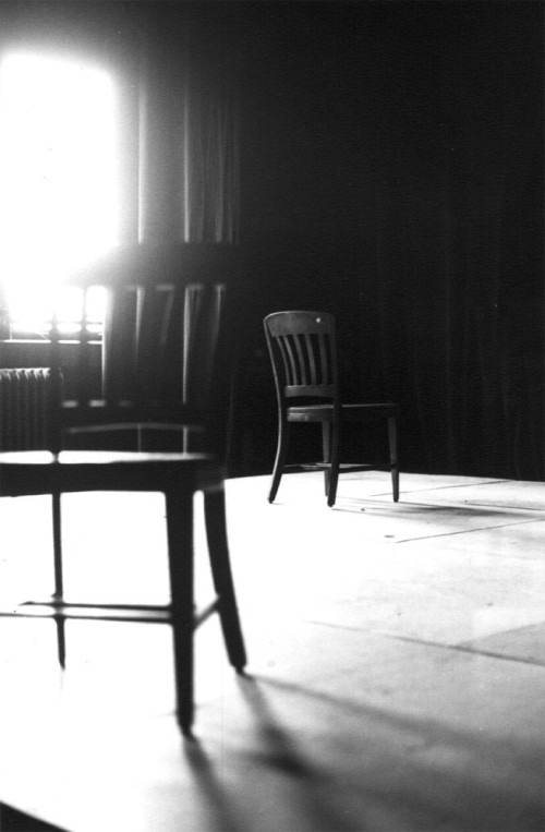 old_psych_bldg_chairs